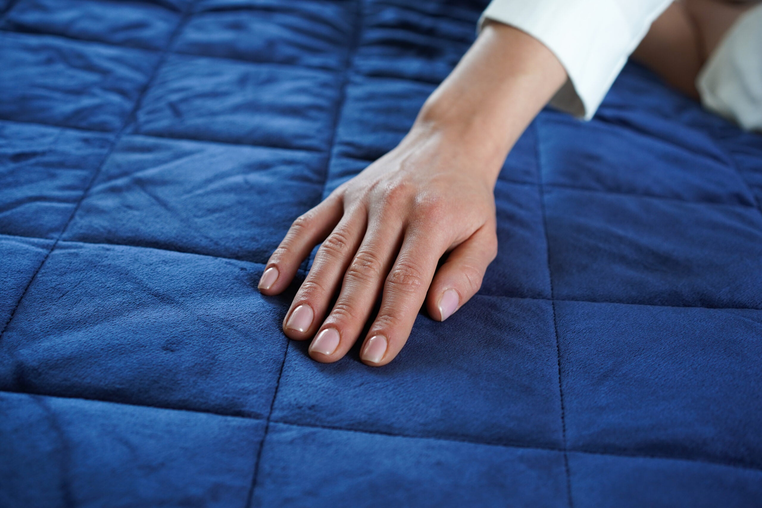 How to use a Weighted Blanket for yoga 1